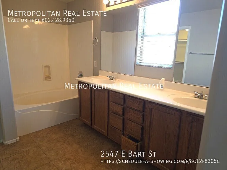 2547 E Bart St — Photo 15