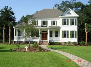 62 Woodland Ridge Cir, Beaufort, SC 29907