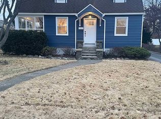 16 4th St, Pequannock, NJ 07440