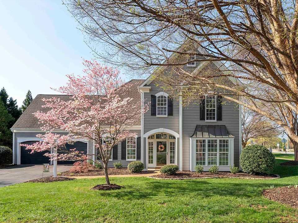 1st image of 212 Grayrock Dr