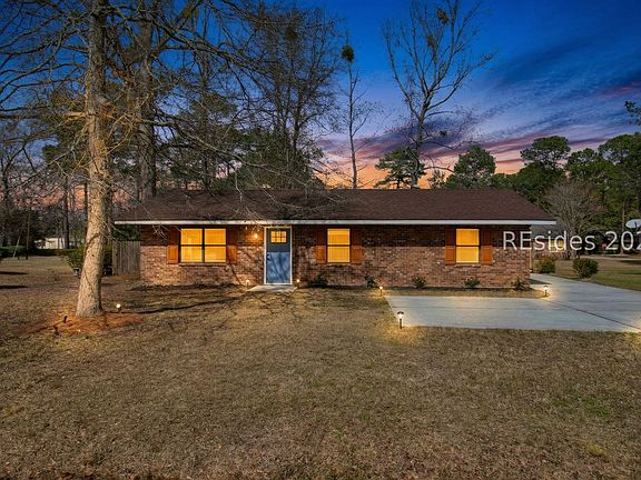 2nd image of 91 Forest Ave