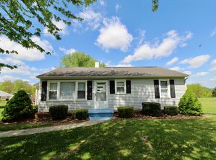 4562 E Side Hwy, Grottoes, VA 24441