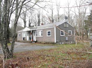 1057 Santuit Newtown Rd, Cotuit, MA 02635