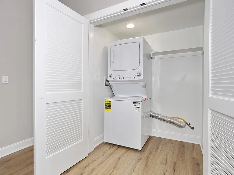 385 Passaic Ave #3 — Photo 14