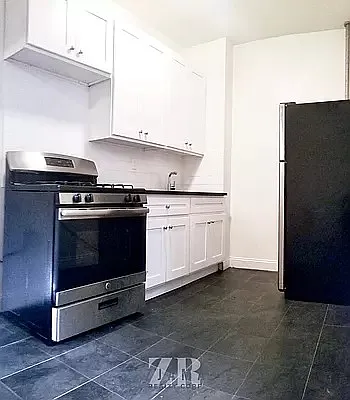 Rented by Zjama Realty Corp | media 4