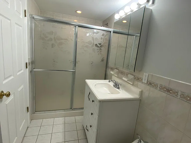 6007 Palisade Ave #1 — Photo 10