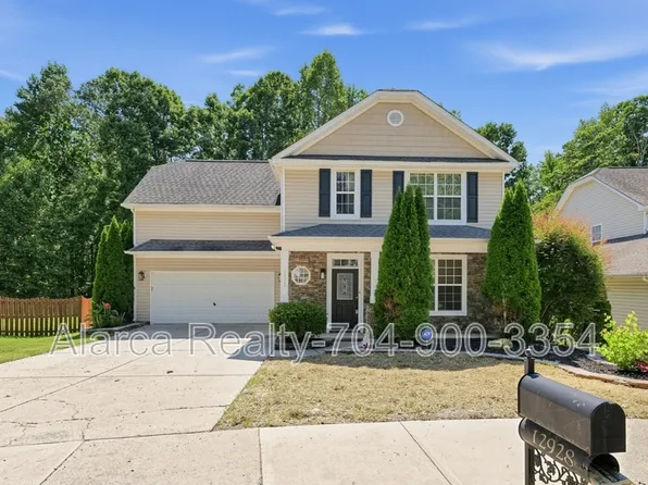 12928 Windy Lea Ln, Huntersville, NC 28078