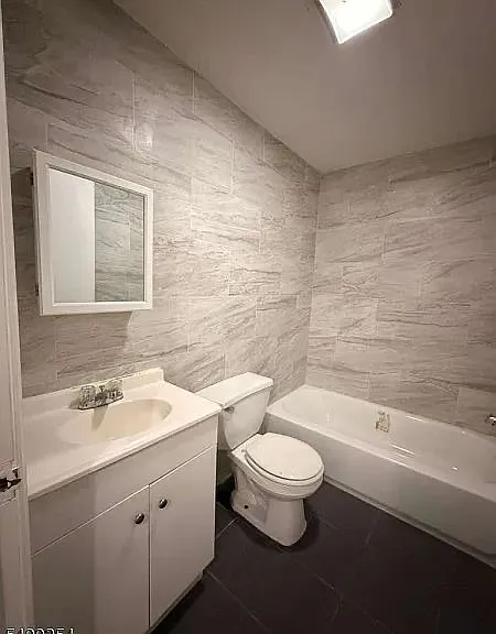 266 S 1st St #3 — Photo 12