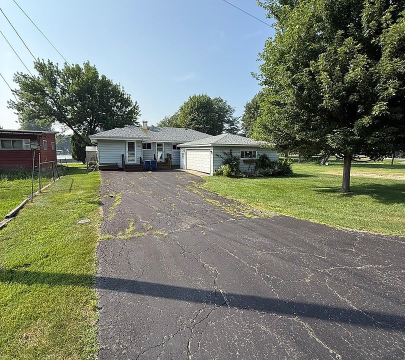 1st image of 33060 N Battershall Rd