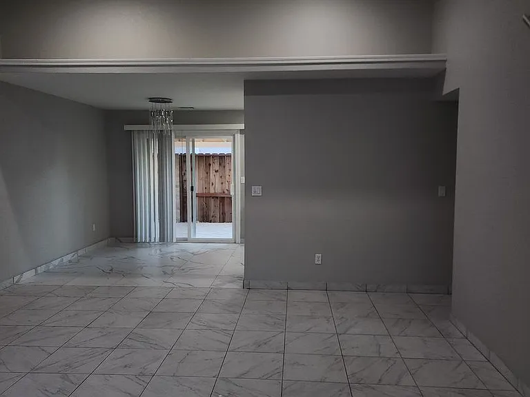 1609 Cashmere Dr — Photo 5