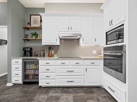 5th image of 96 Trail Ridge Dr