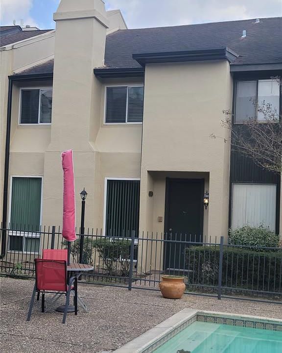 1st image of 1116 Bering Dr #7
