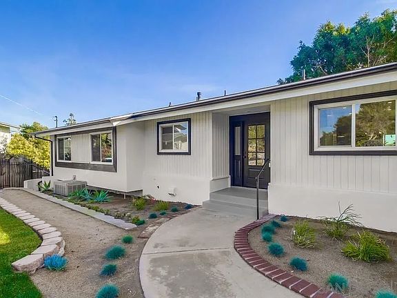 3rd image of 4541 Hillview Dr