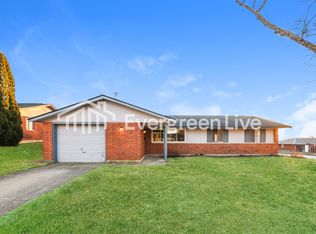 6200 Hemingway Rd, Huber Heights, OH 45424