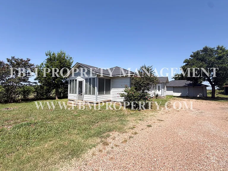 1900 Creechville Rd — Photo 2