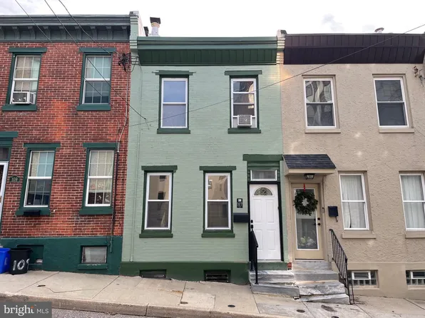 107 Kingsley St, Philadelphia, PA 19127