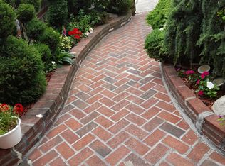 1319 Dahill Rd #1R, Brooklyn, NY 11204