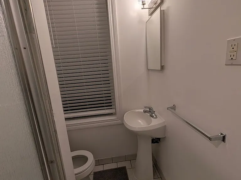 121 Grandview Ave #9 — Photo 10