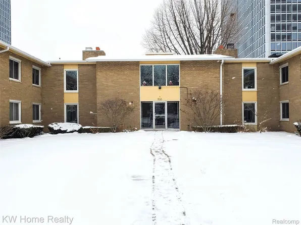 1550 Cherboneau Pl #127, Detroit, MI 48207
