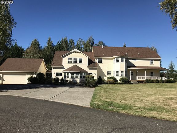 3rd image of 17001 NE 226th Cir