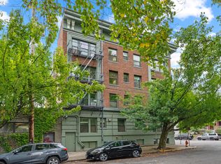 1631 NW Everett St APT 307, Portland, OR 97209