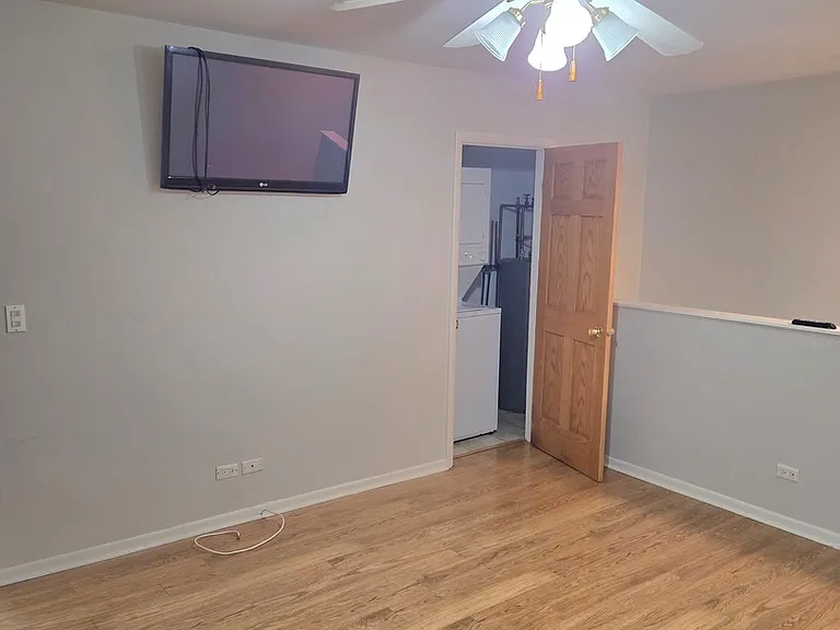 614 Dunham Rd — Photo 8