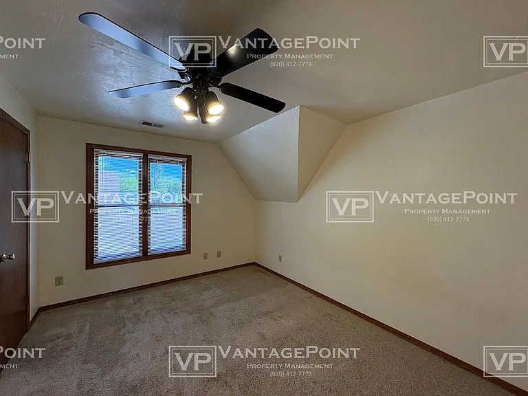 114 N Ontario St — Photo 5