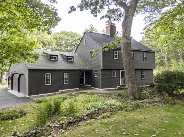 15 Roaring Rock Road, York, ME 03909