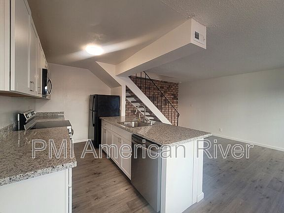 5th image of 2843 Norcade Cir APT 3
