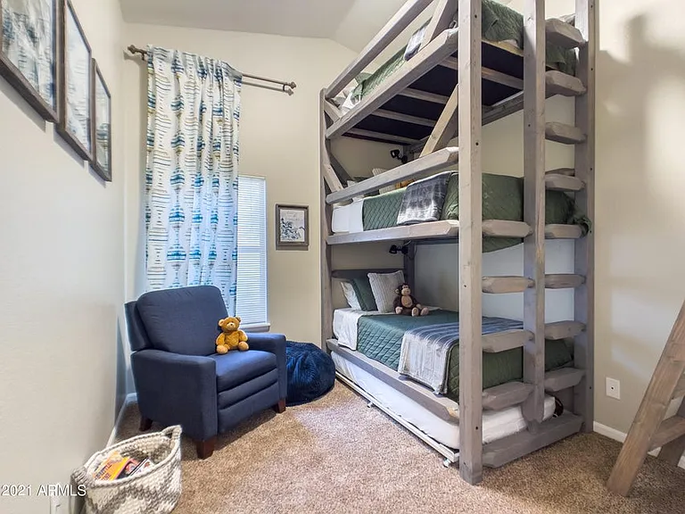 1218 E Seahorse Ln — Photo 20