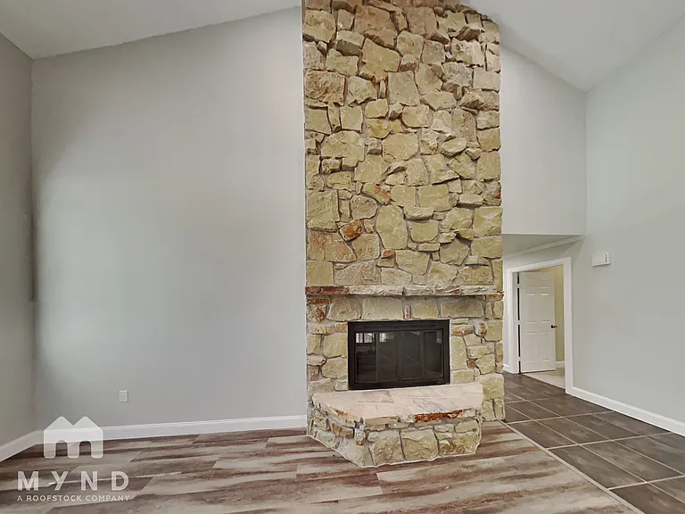 609 Scenic Dr — Photo 12