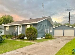 421 Andover Rd, Hoyt Lakes, MN 55750