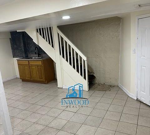 4th image of 315 Hawthorne Ave