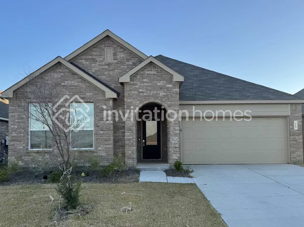 325 Sedalia Trl, Justin, TX 76247