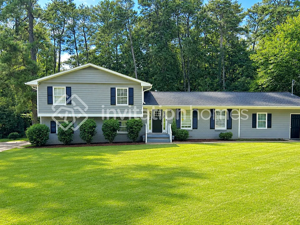 773 Corundum Ct