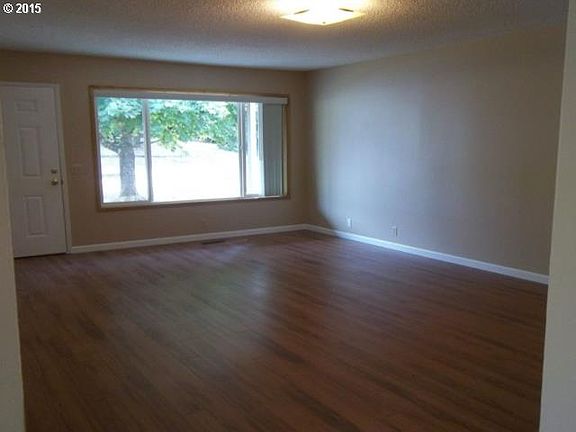 5th image of 1018 NW Garibaldi St