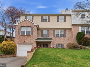 4050 Yorktown Dr, Upper Chichester, PA 19061