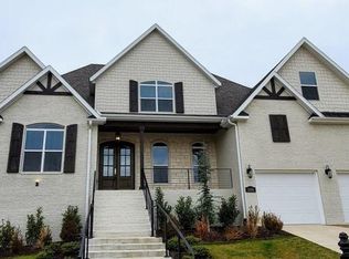 2466 E Absolute St, Fayetteville, AR 72701