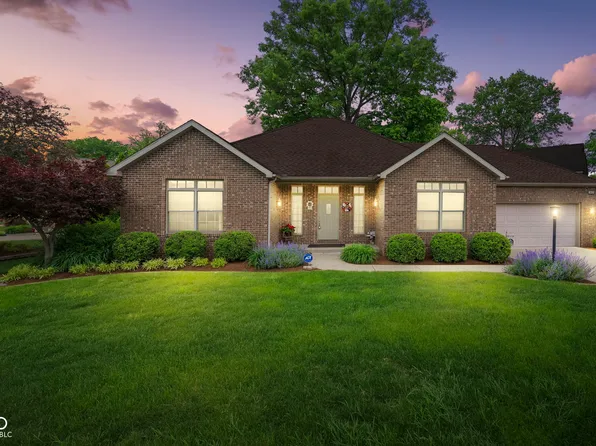 3432 E Birch Grove Dr, Terre Haute, IN 47803