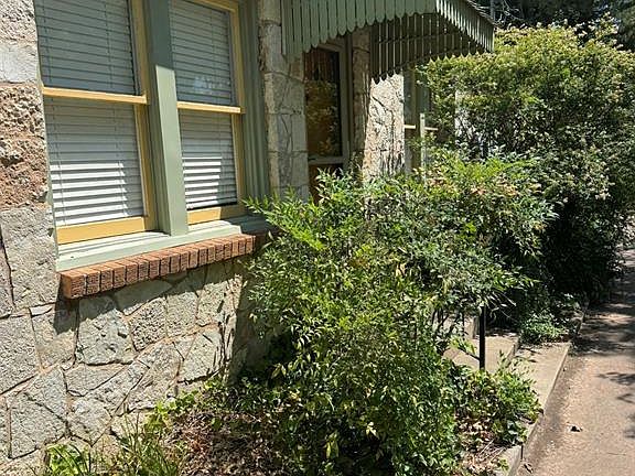 3rd image of 435 S Chautauqua Ave
