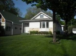 5070 Manitou Rd, Tonka Bay, MN 55331