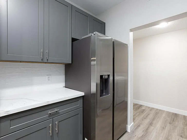 2607 Glen Green Ave — Photo 15