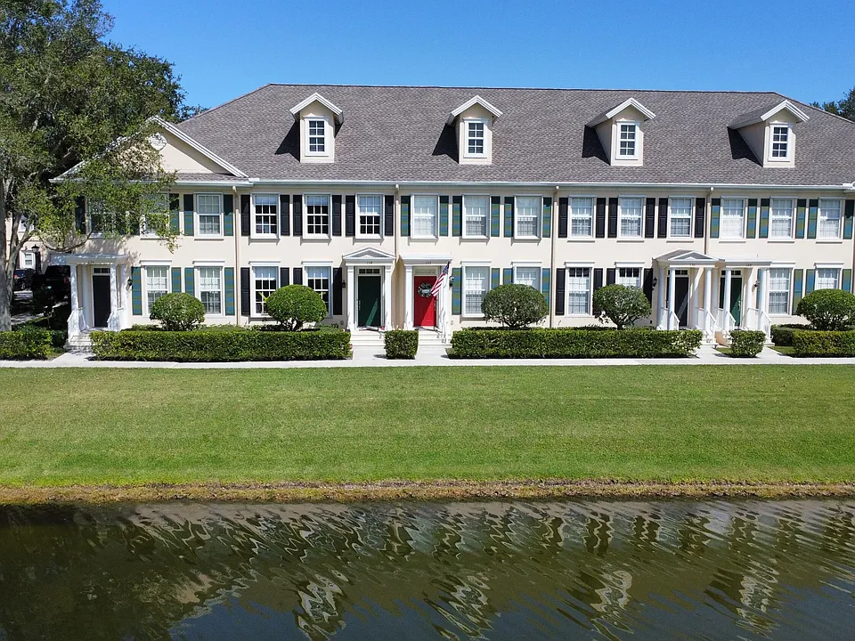 134 Wentworth Ct