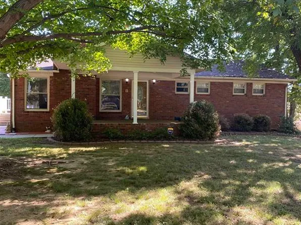 5540 Graham Ln, Owensboro, KY 42303