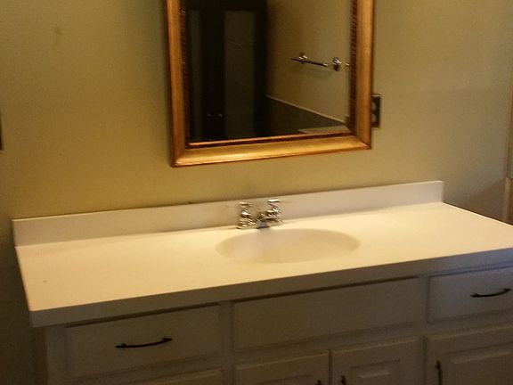 4th image of 561 Scenic Hwy #House