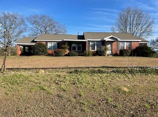 9670 Weoka Rd, Wetumpka, AL 36092