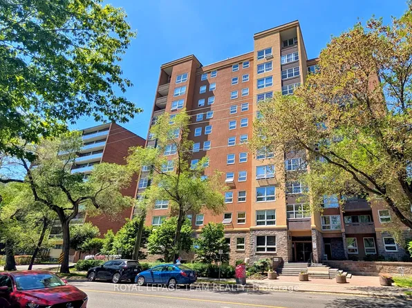 373 Laurier Ave E #505, Ottawa, ON K1N 8X6