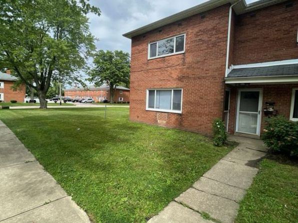 23670 Banbury Cir APT 15