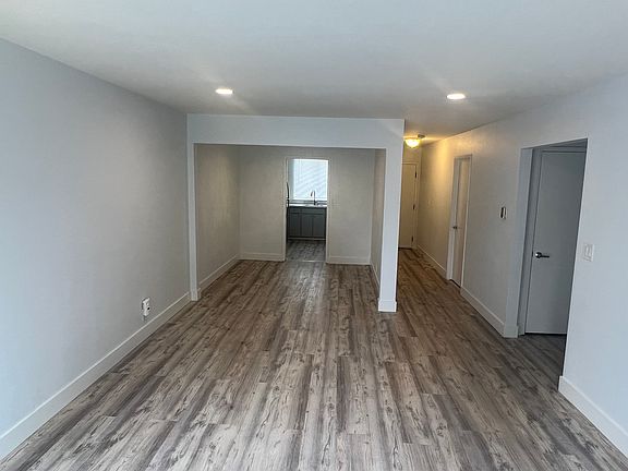5th image of 1240 Funston Ave APT 2