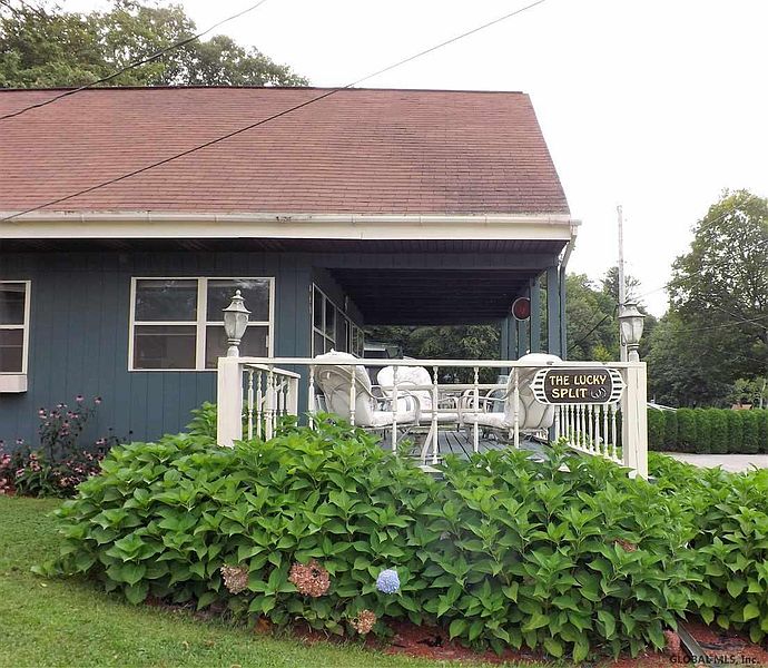 5th image of 141 NESBITT Road